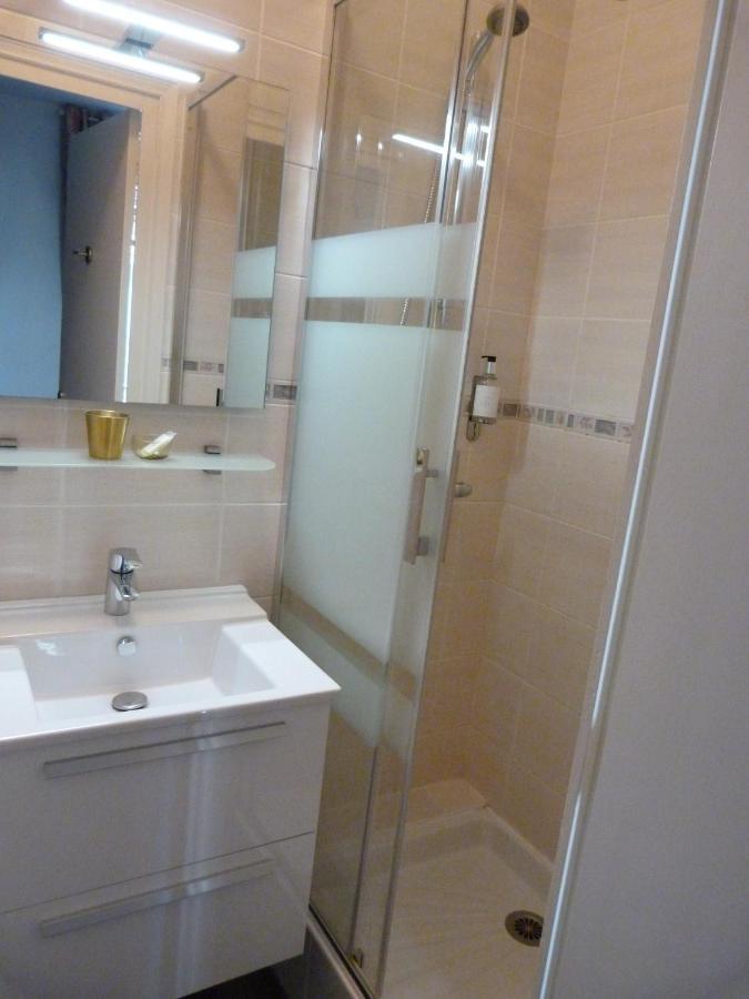 Hotel Le Bretagne Vannes Bagian luar foto
