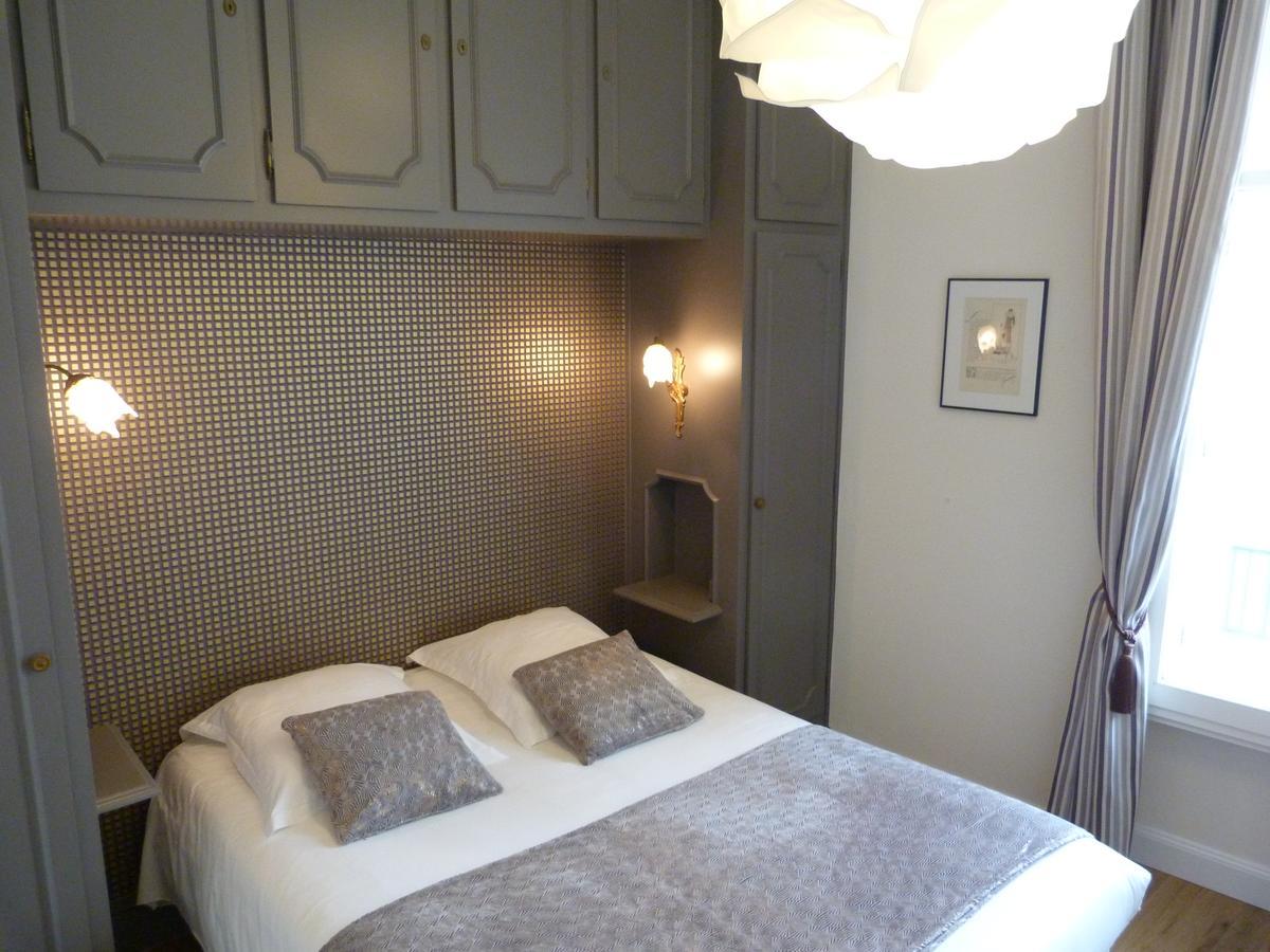 Hotel Le Bretagne Vannes Bagian luar foto