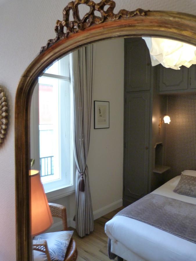 Hotel Le Bretagne Vannes Bagian luar foto